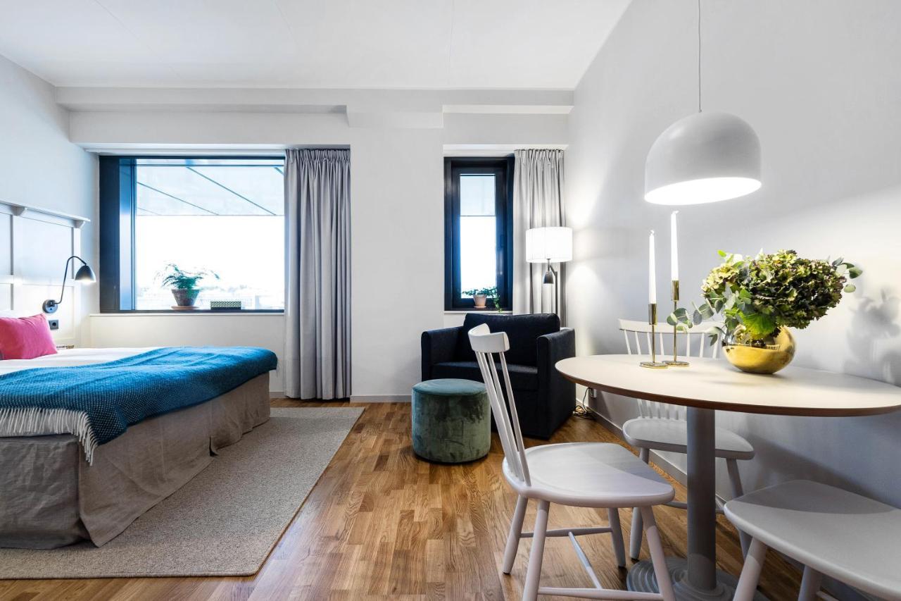 שטוקהולם Biz Apartment Bromma מראה חיצוני תמונה A typical studio apartment